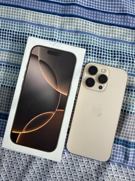 iPhone 16pro 128GB avec carton