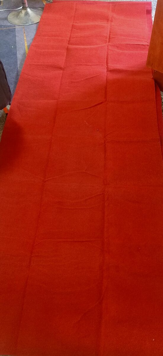 Red carpet for hire 6meter
