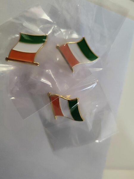 PINS DRAPEAU DE CÔTE D'IVOIRE