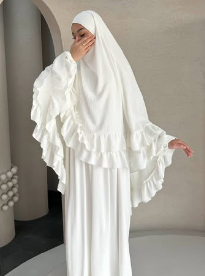 Изумительные Джильбабы с валаном, отлично подойдут для хаджа, умры и для повседневной носки. 🕋📿