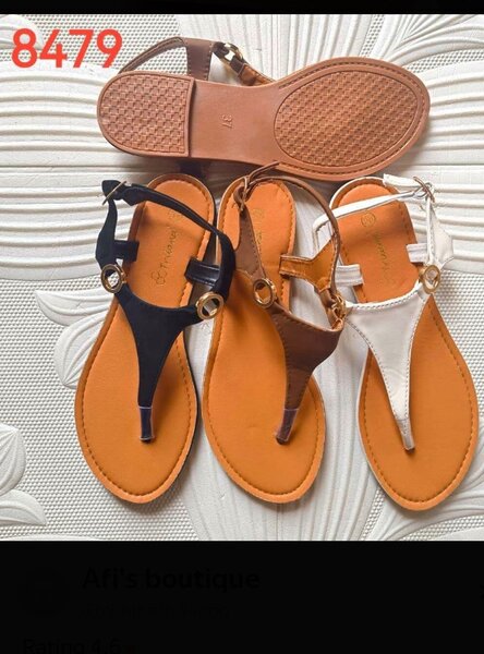 Ladies sandals