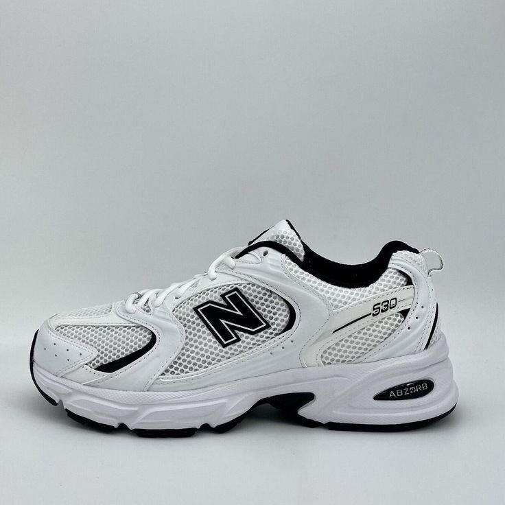 NEW BALANCE 530 WHITE BLACK ( Dans carton)