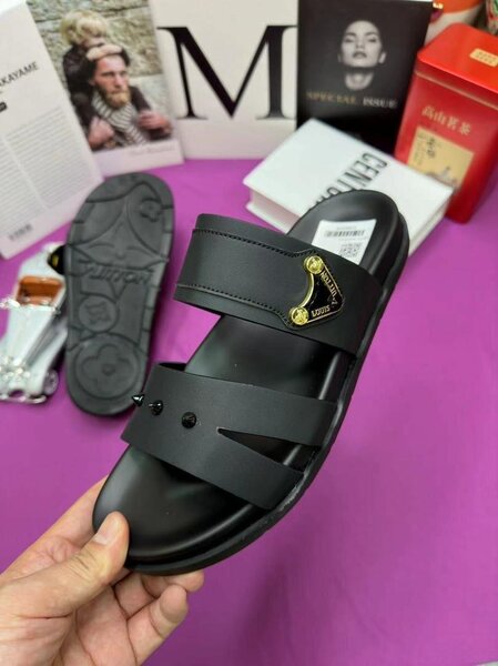 Sandales noires élégantes homme