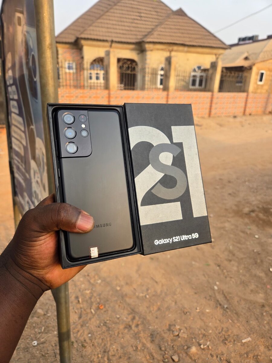 Galaxy S21 Ultra 5G 256+12 - K985,000