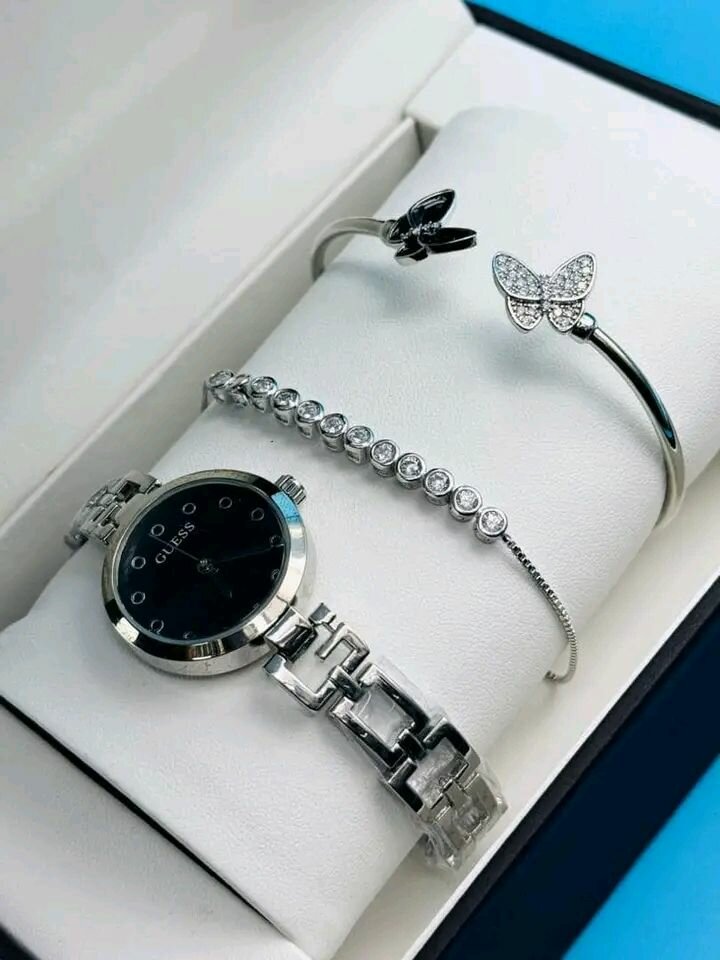 Ensemble Montre & Bijoux Élégant
