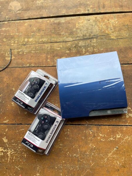 Ps3 cracké +20 jeux +2 manettes