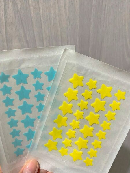 Patch anti-acné étoiles colorées
