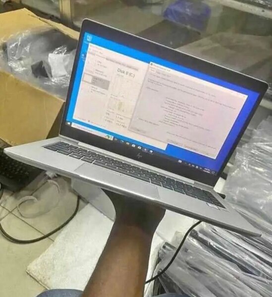 HP Pavilion Laptop 14"