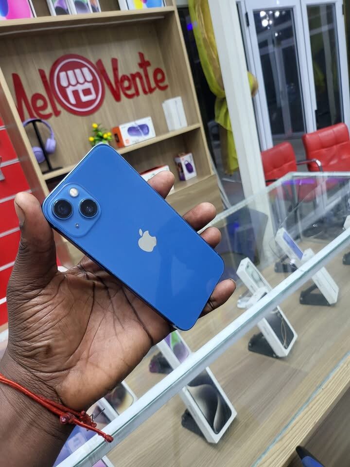 iPhone 13 Bleu 128Go