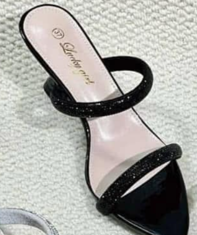 Women's shoes