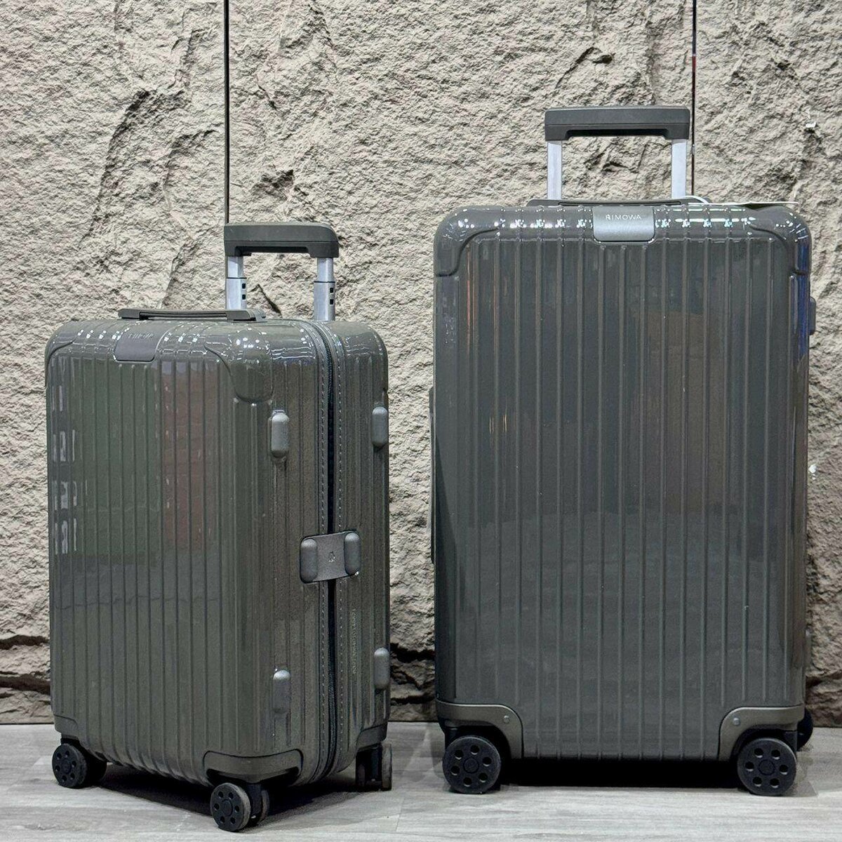 Rimowa Anti-Crack suitcase