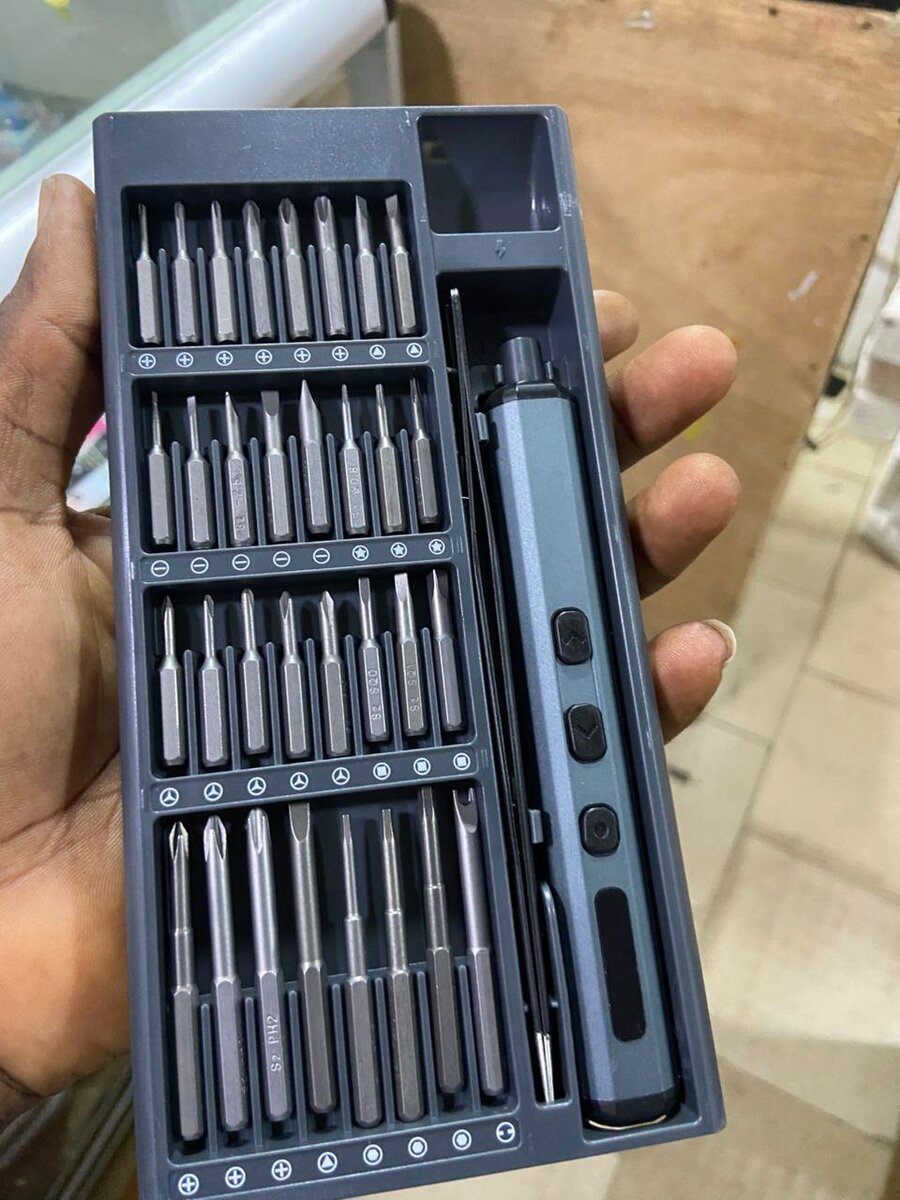 Tournevis Électrique 68 en 1