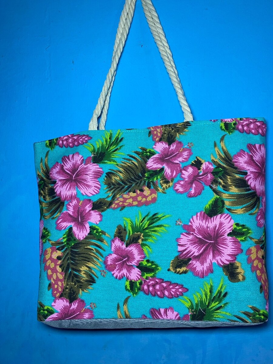 Flower tote bag