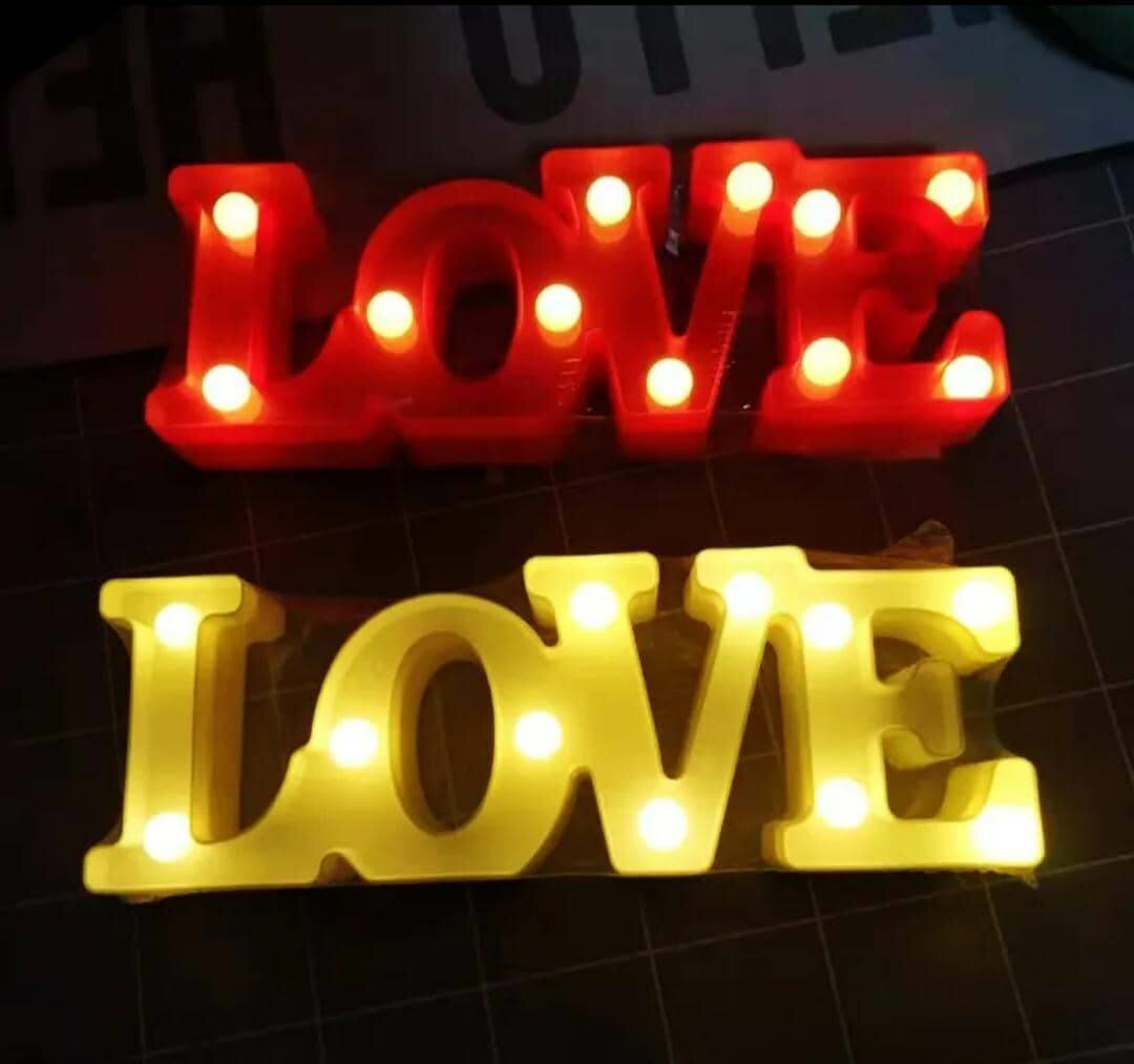 Lampe LED Décorative 'LOVE'