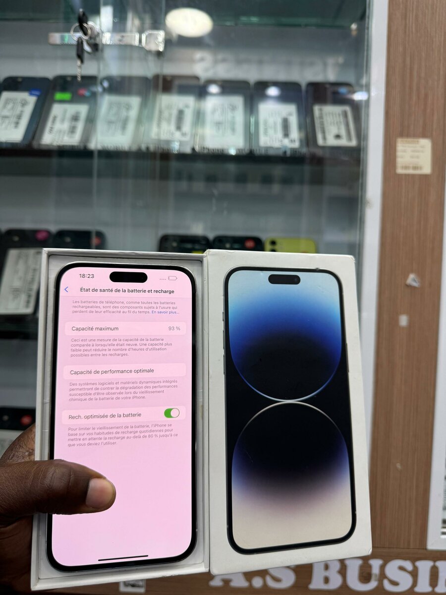 14 pro max 128Go très propre