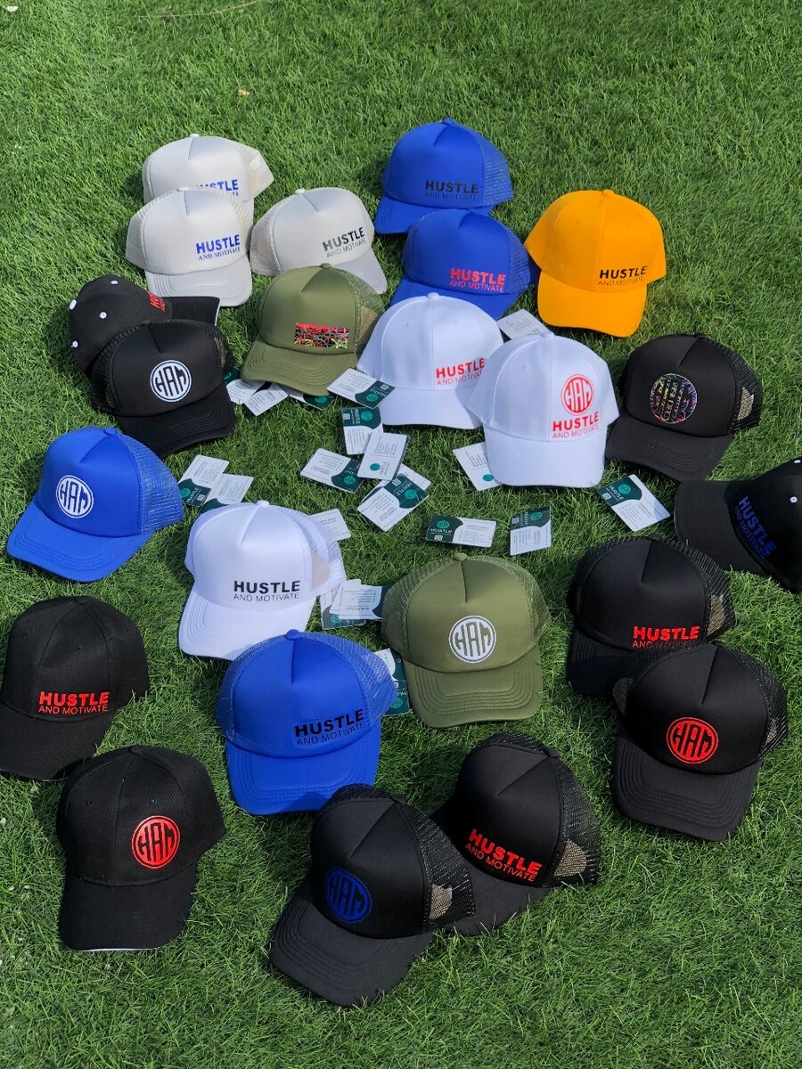 Hustle and motivate caps k65