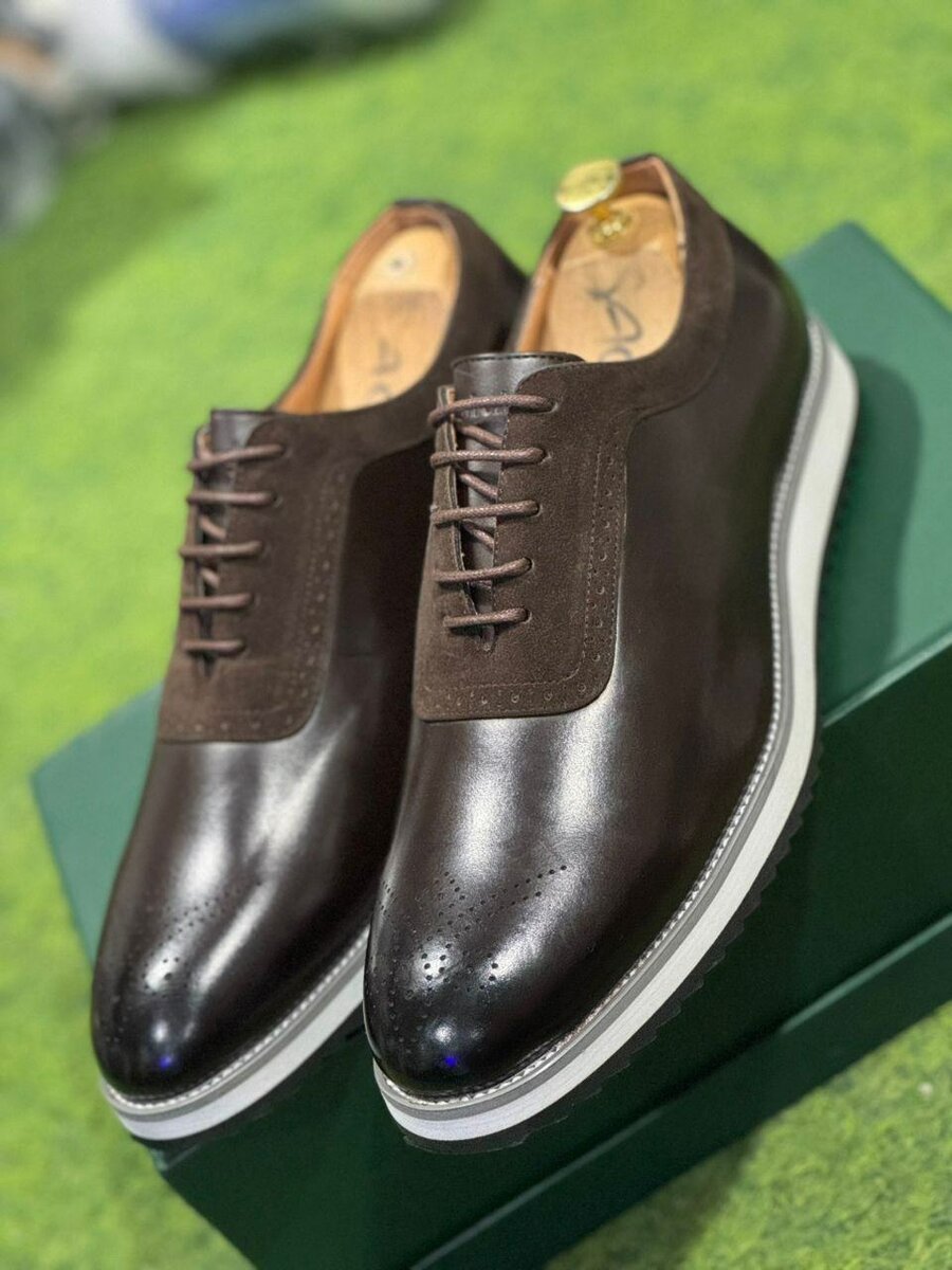 Chaussures Richelieu en Cuir Élégantes