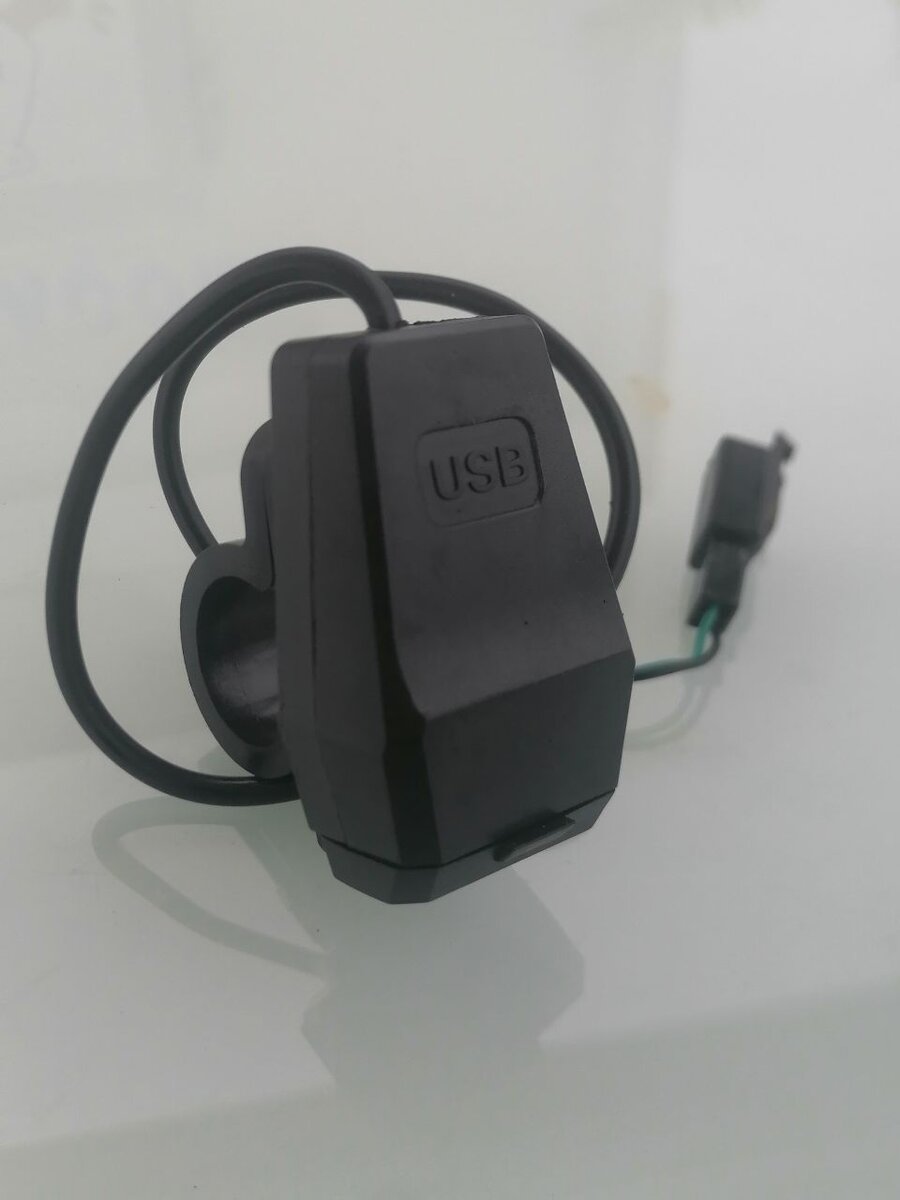 Chargeur USB pour moto