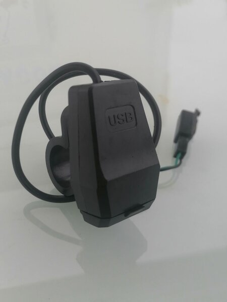 Chargeur USB pour moto