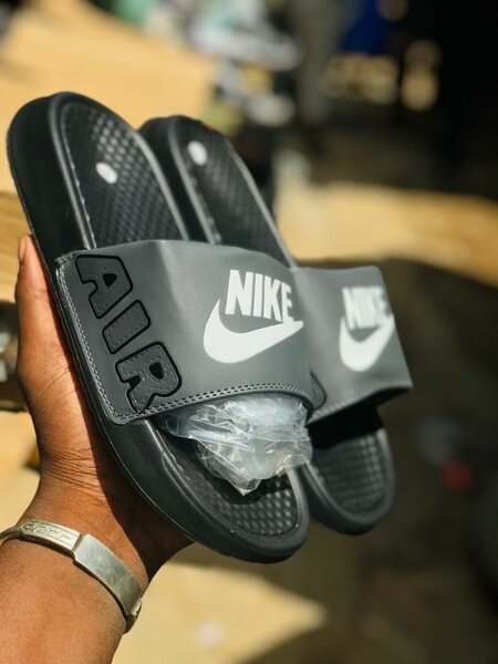 Sandales Nike
