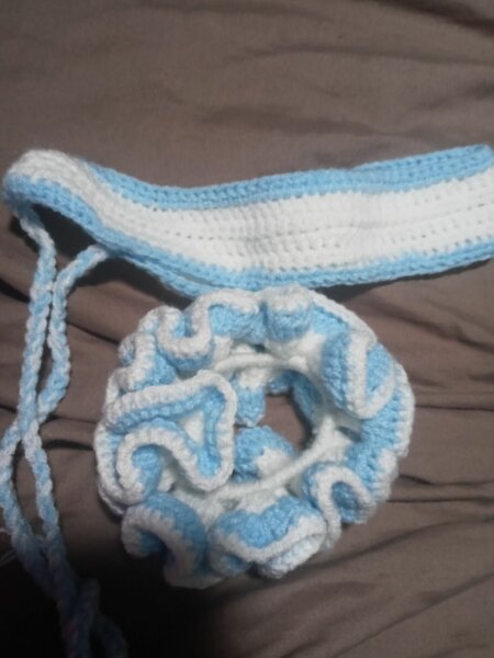 Chouchou+crochet bleu et blanc