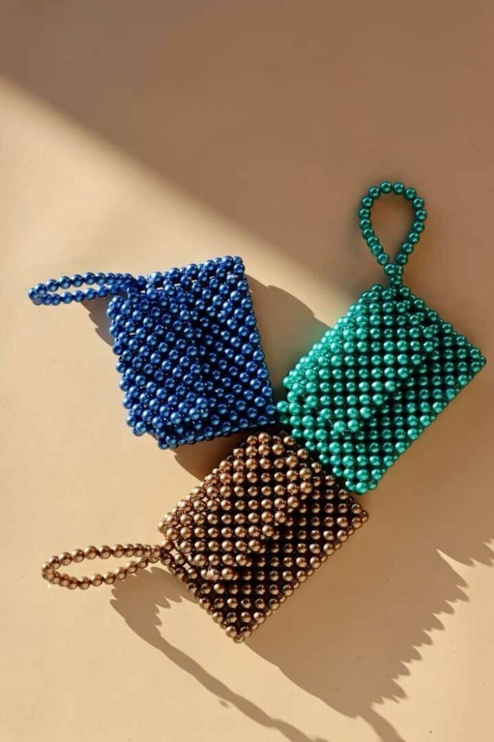 Portefeuille en perle