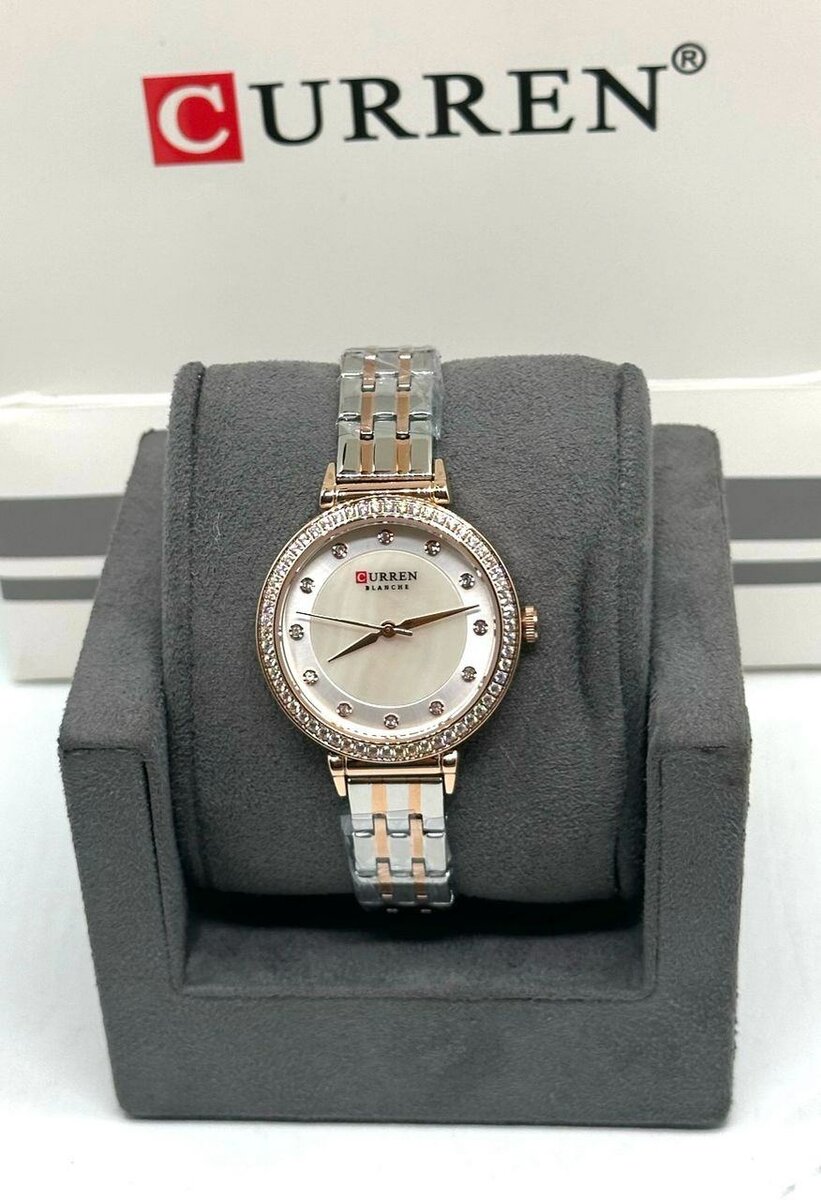 Montre CURREN pour femme .