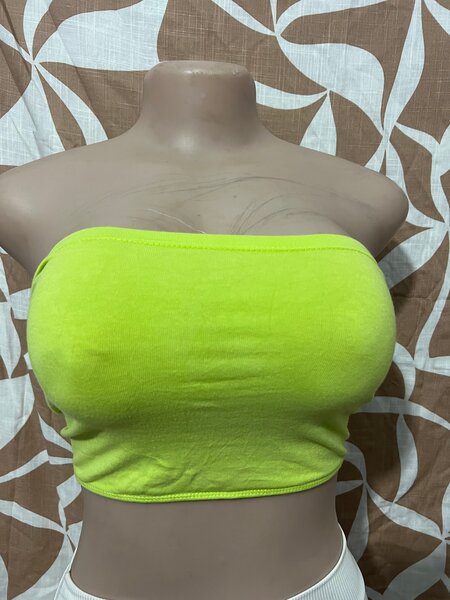 Top court sans manches femme