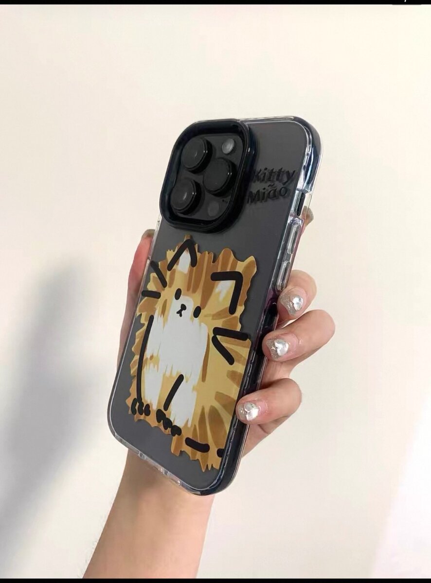 Чехол на iPhone 12