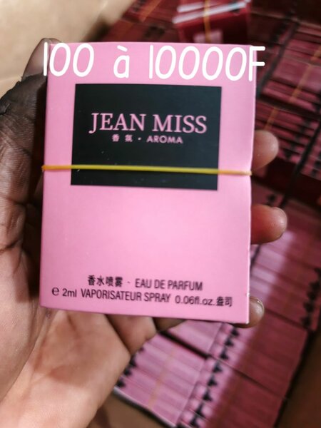 Parfums Miniatures Jean Miss