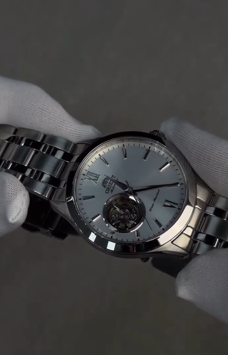 Orient белые часы