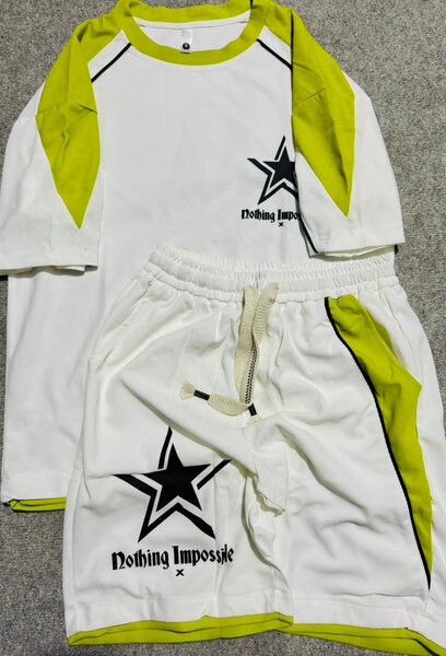 Ensemble Sport Homme Moderne