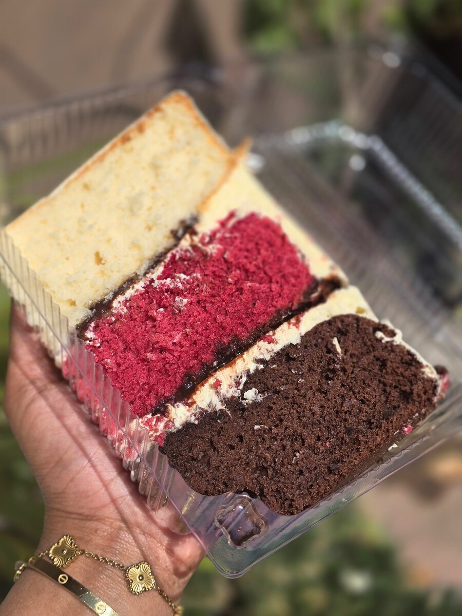 Cake slice