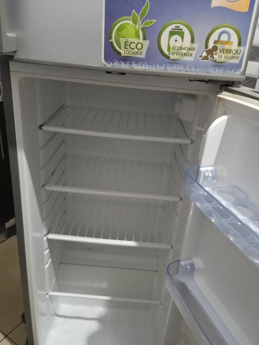 Réfrigérateur NASCO 166 Litres