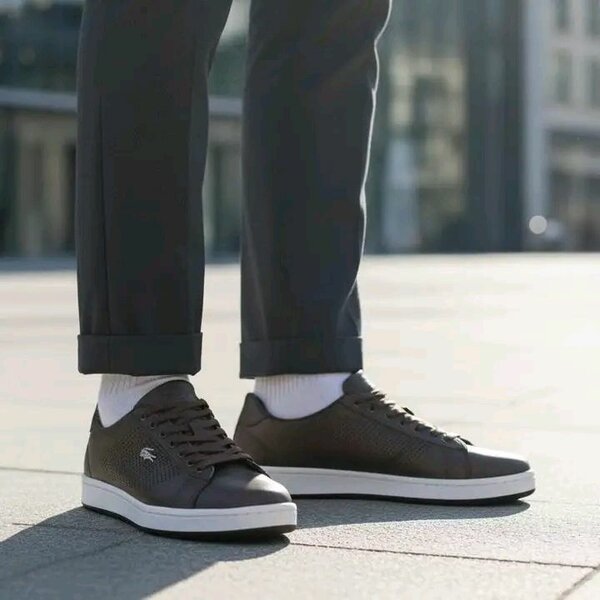 Baskets casual élégantes