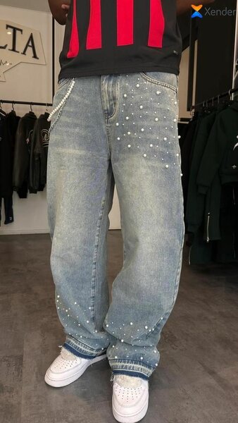 Jeans en denim perlés