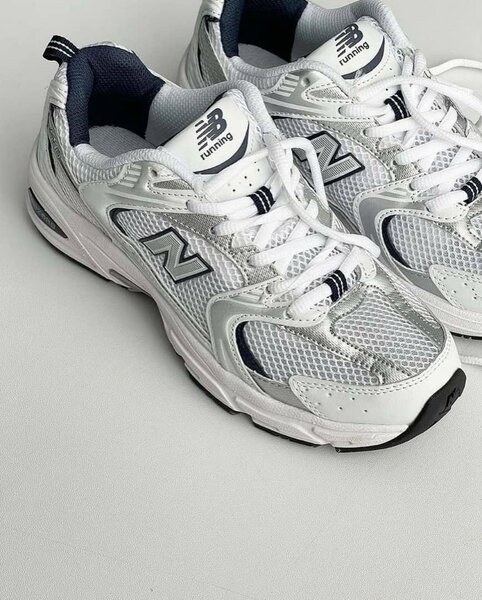 New Balance 530
