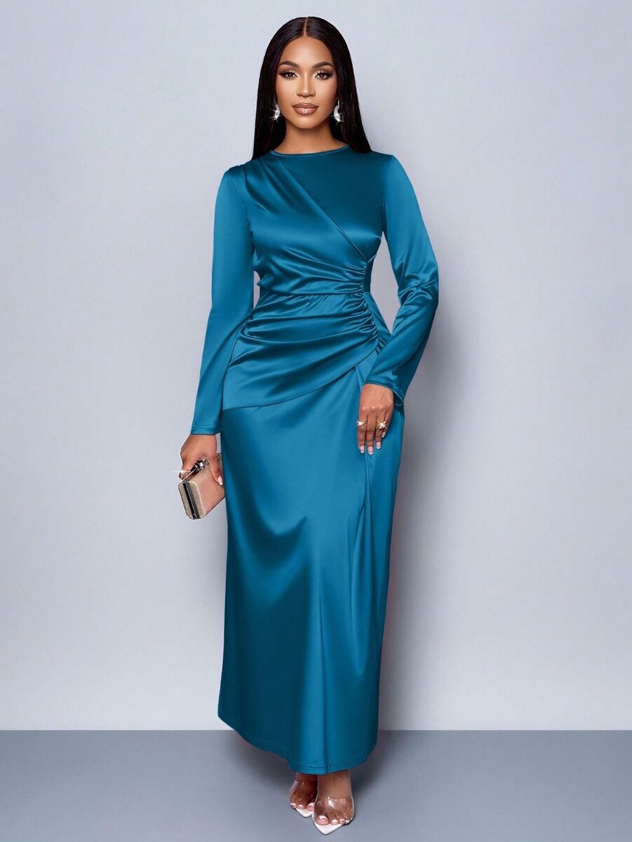 Robe de soirée en satin élégante