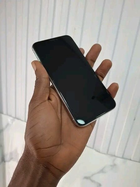 iPhone XS 64GB Argent