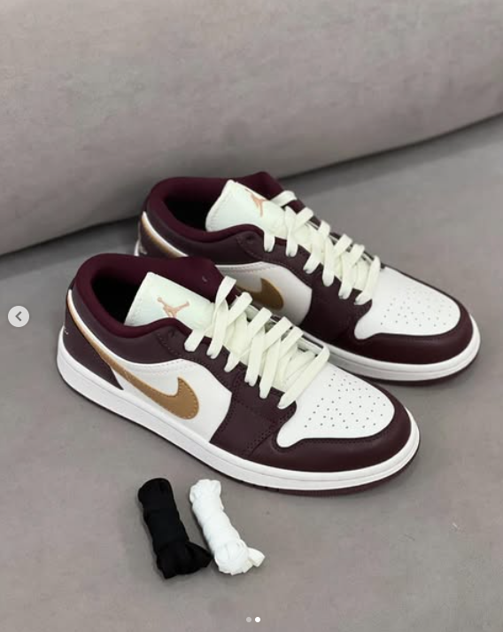 Кроссовки Air Jordan 1 low бордовый,белый