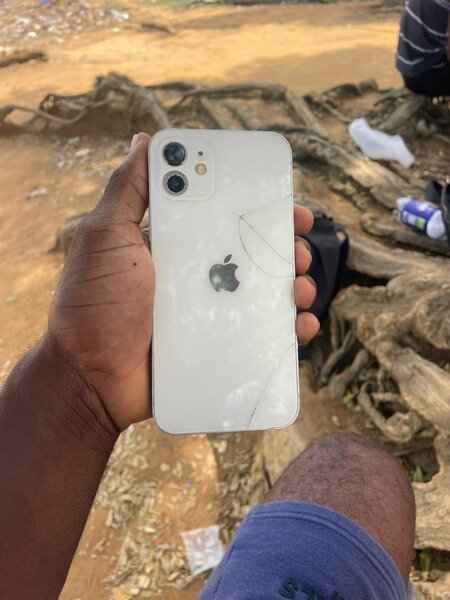 iPhone 12