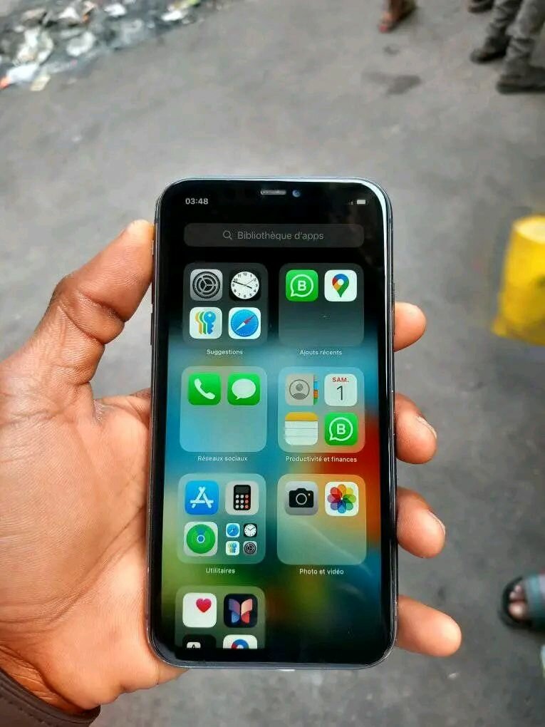 Iphone 11 simple 128 giga