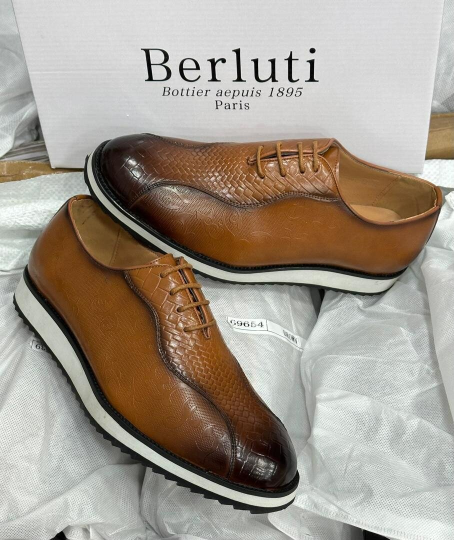 Chaussures en cuir Berluti élégantes