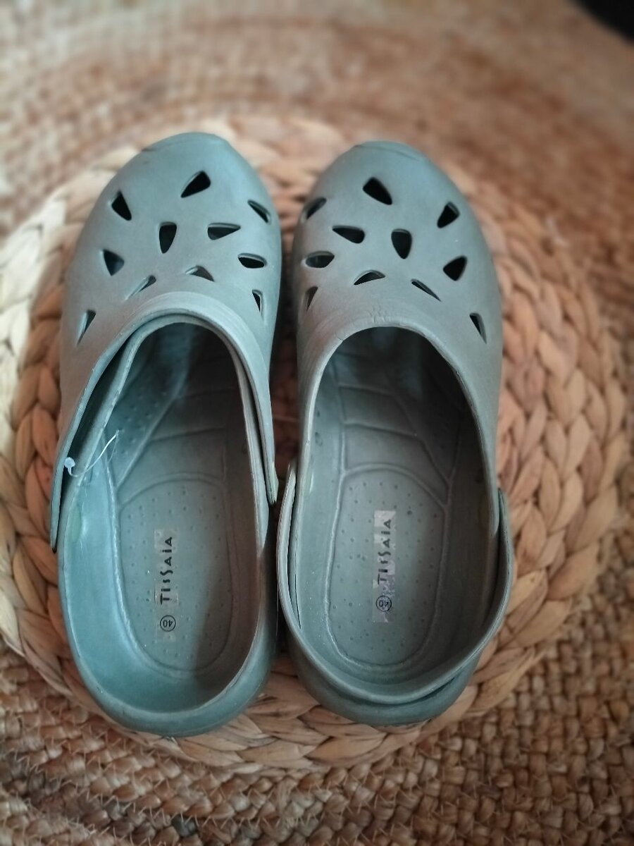 Sabots confortables unisexes