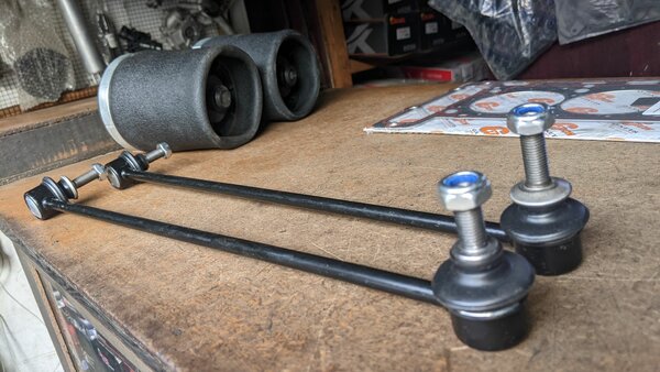 BMW 754i E65 Front Stabilizer link