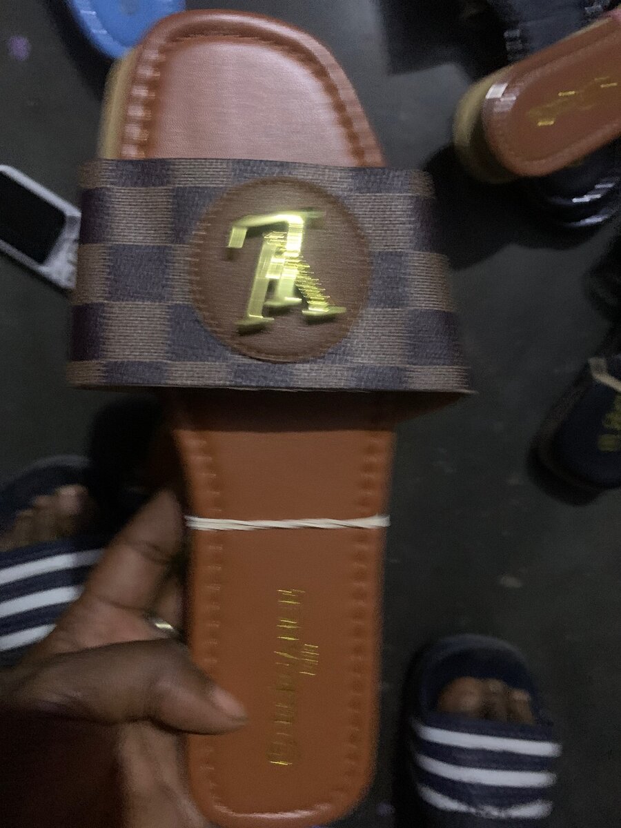 Sandales confortables pour fem