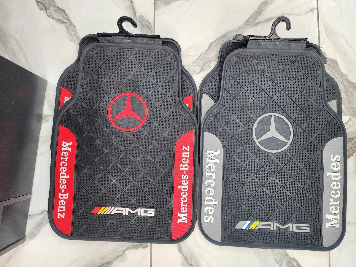 Tapis de voiture universel Mercedes-Benz