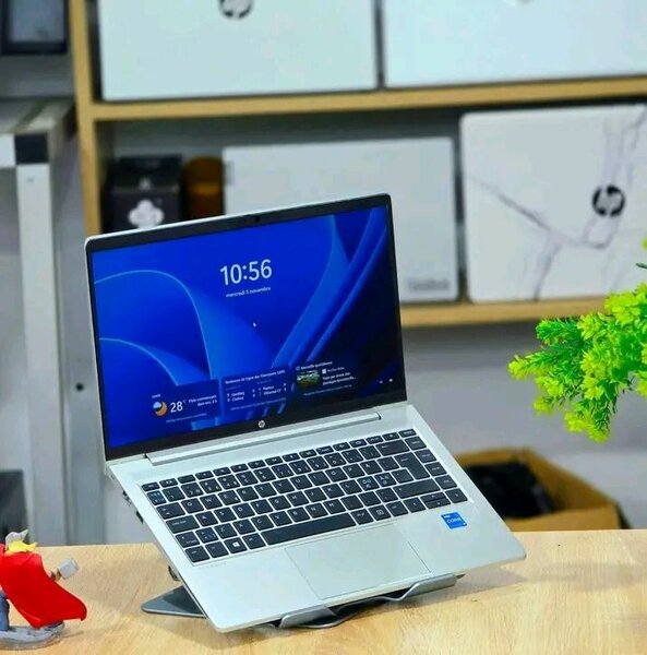 Ordinateur portable HP moderne