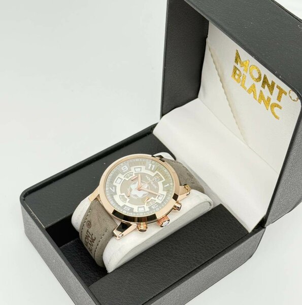 Montre élégante dorée MB