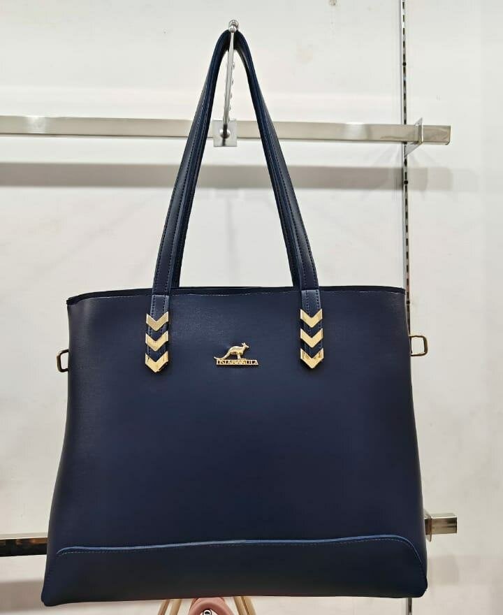 Large Tote Bag in Leather Stuff..